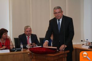 Vila-real constituye la nueva corporación y vuelve a investir alcalde a José Benlloch para el mandato 2015-2019 - (foto 7)